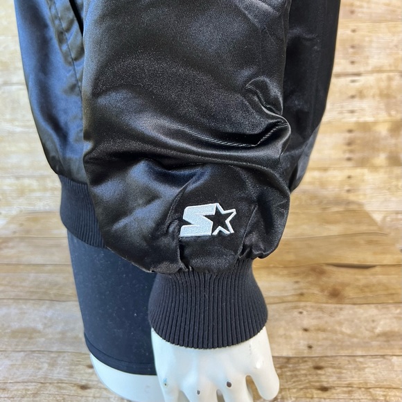Starter Large Mens Jacket Chicago Bulls - Picture 9 of 15